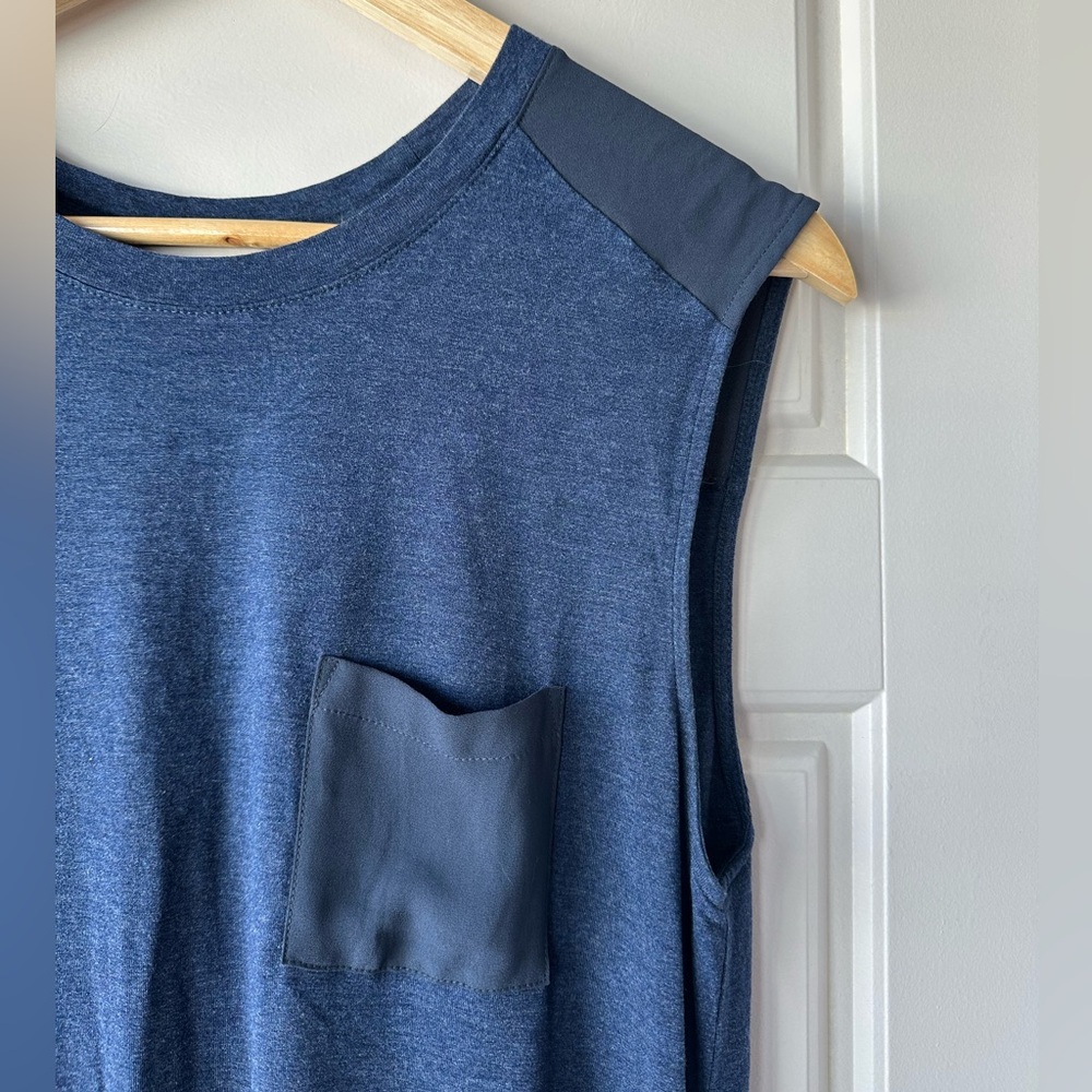 LOFT Navy Sleeveless Muscle Tee with Pocket